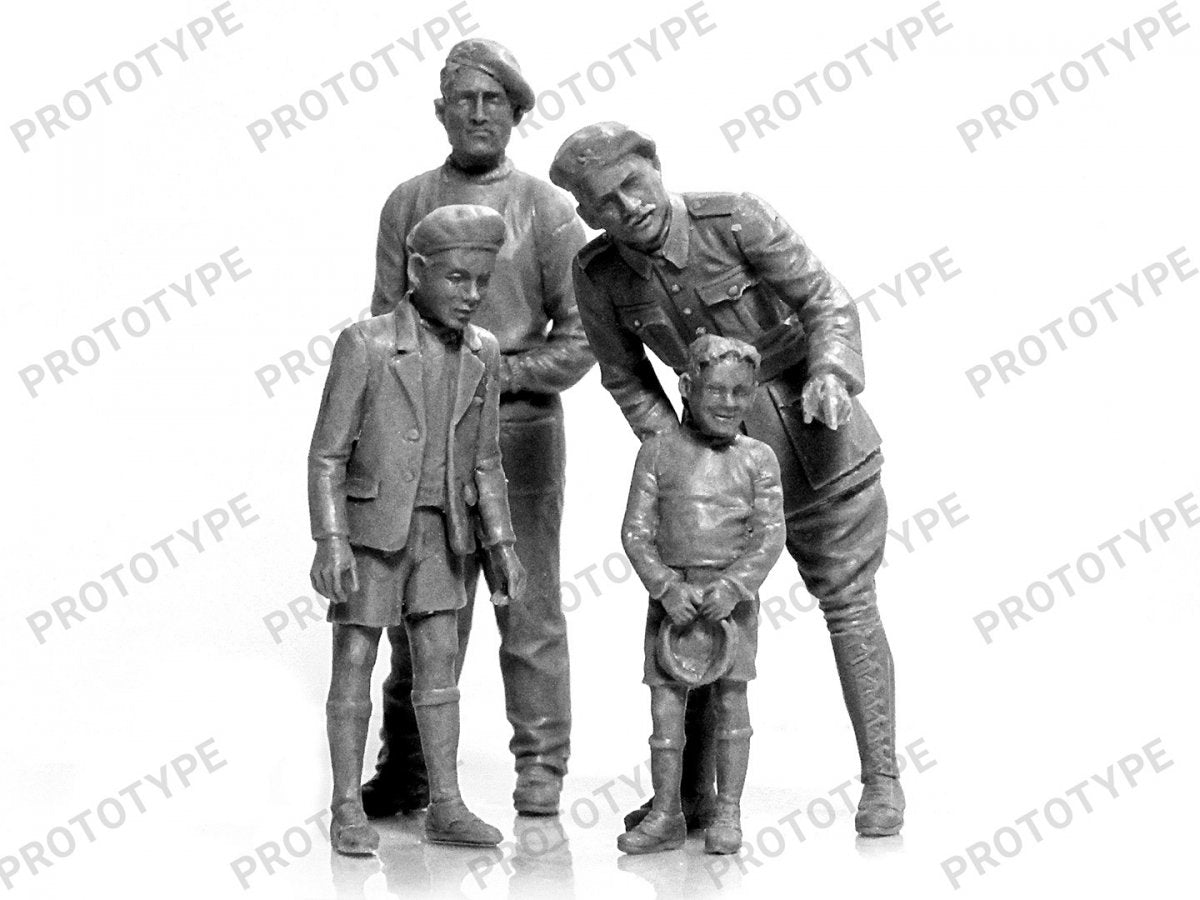ICM 35647 Équipage de char français de la Seconde Guerre mondiale (5 figurines) 1/35 – image 2