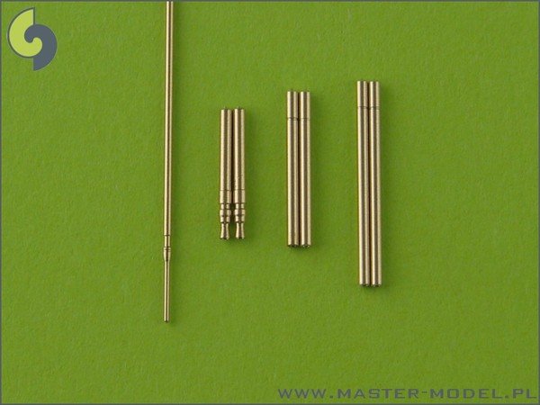 Ensemble d'armement Master AM-72-013 Fw 190 A6 (embouts de canon MG 17 et MG 151) et tube de Pitot