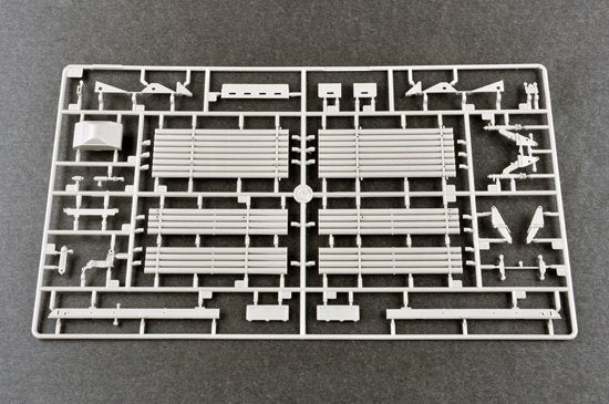 Trumpeter 01032 Russe 9P138 Grad-1 sur Zil-131 (1/35) – image 9