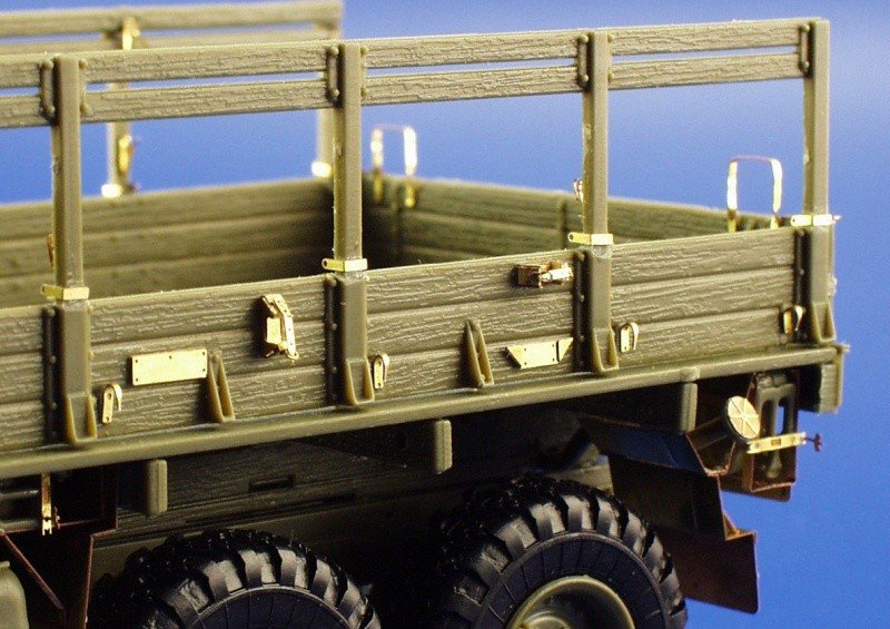 Camion militaire Eduard 35670 ZiL-157 6x6, échelle 1/35, Trumpeter  – image 12