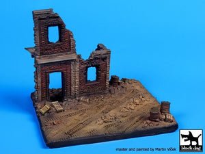 Black Dog D72009 Ruines de maison Europe socle 1/72 – Bild 5