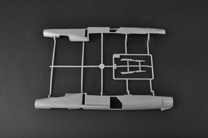 Trumpeter 02854 MIG-23MF Flogger-B 1/48 – imagen 8
