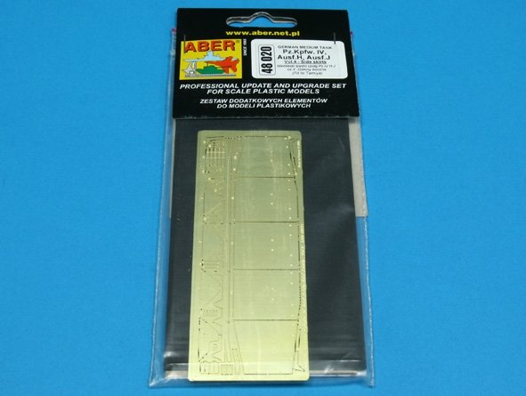 Aber 48020 Char moyen allemand Pz.Kpfw. IV, Ausf. H, J début - vol. 4 - jeu supplémentaire - jupes latérales (1/48) – immagine 3