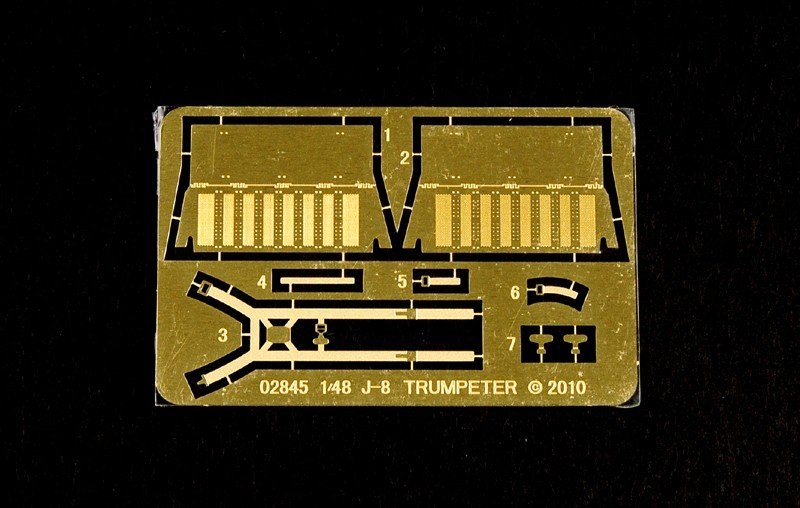 Trumpeter 02845 Chasseur J-8B de l&amp;#39;APL (1/48) – Bild 3