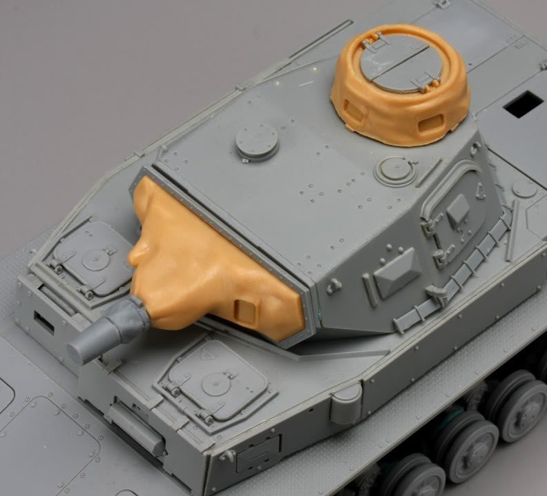 Dragon 6402 Pz.Kpfw. IV Ausf. E 1/35 – immagine 4