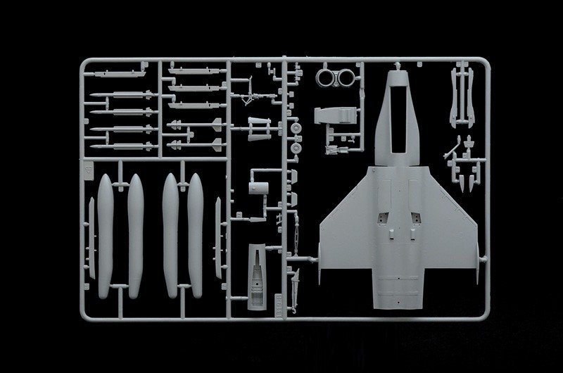 Italeri 1319 Rafale M Opérations Extérieures 2011 (1/72) – Bild 4