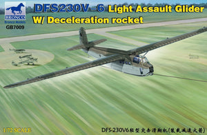 Planeur d&amp;#39;assaut léger Bronco GB7009 avec roquette de décélération 1/72