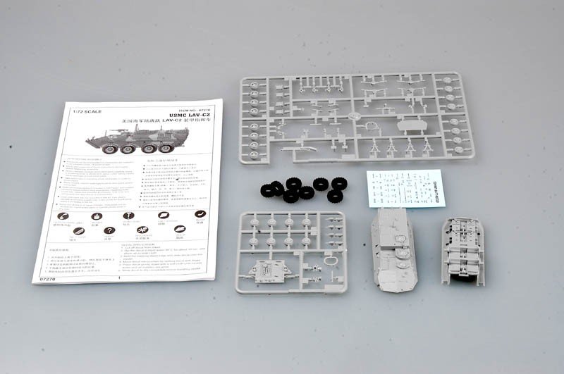 Trumpeter 07270 LAV-C2 (Commandement et contrôle) (1/72) – image 3