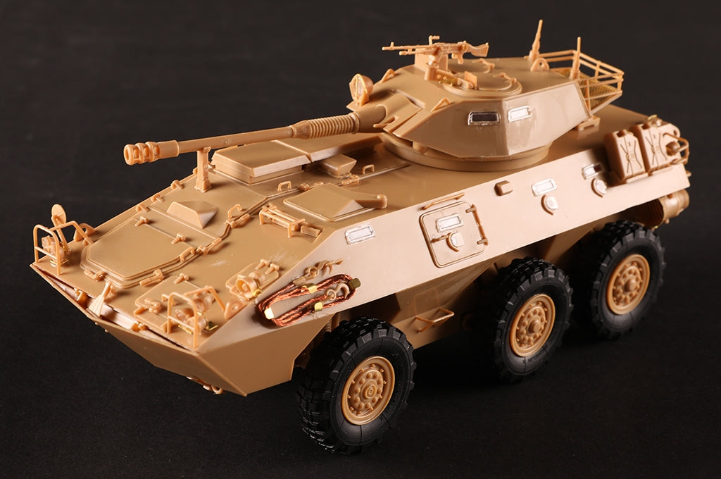 Hobby Boss 84573 LAV300 Canon Cockerill 90 mm 1/35 – Bild 19