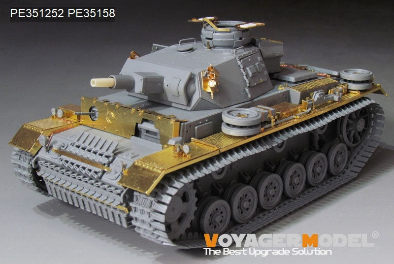 Kit de mise à niveau de base Voyager Model PE351252 pour maquette TAKOM 8011 au 1/35 du char allemand Pz.KPfw.III Ausf.N (première version) de la Seconde Guerre mondiale. – immagine 4