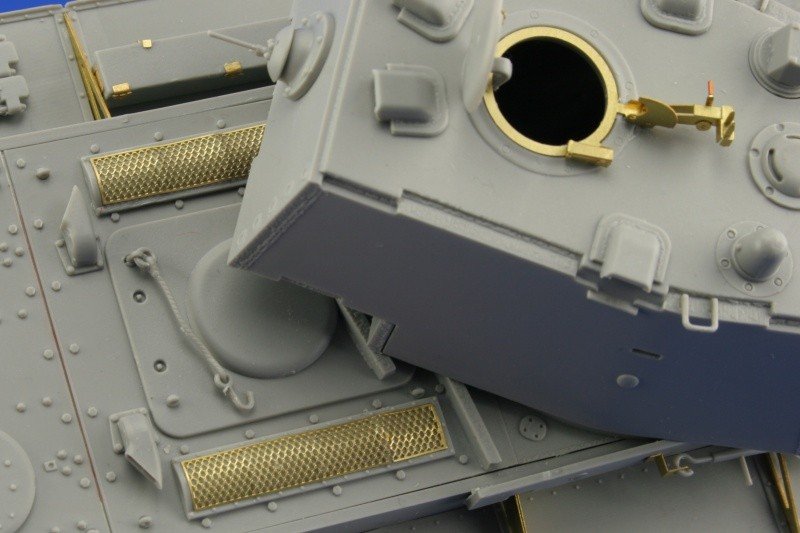 Eduard 35824 KV-1 Modèle 1942 1/35 Trumpeter – immagine 9
