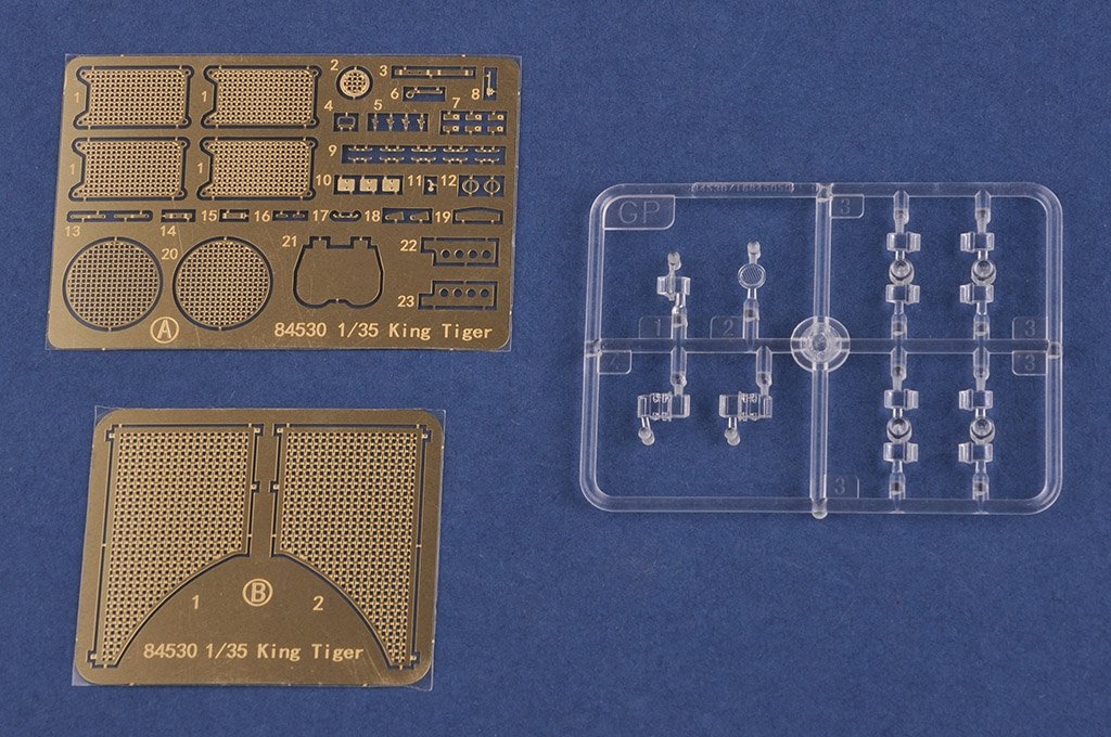Hobby Boss 84530 German Sd.Kfz.182 King Tiger Porsche Turret w/ Zimmerit 1/35 – zdjęcie 10
