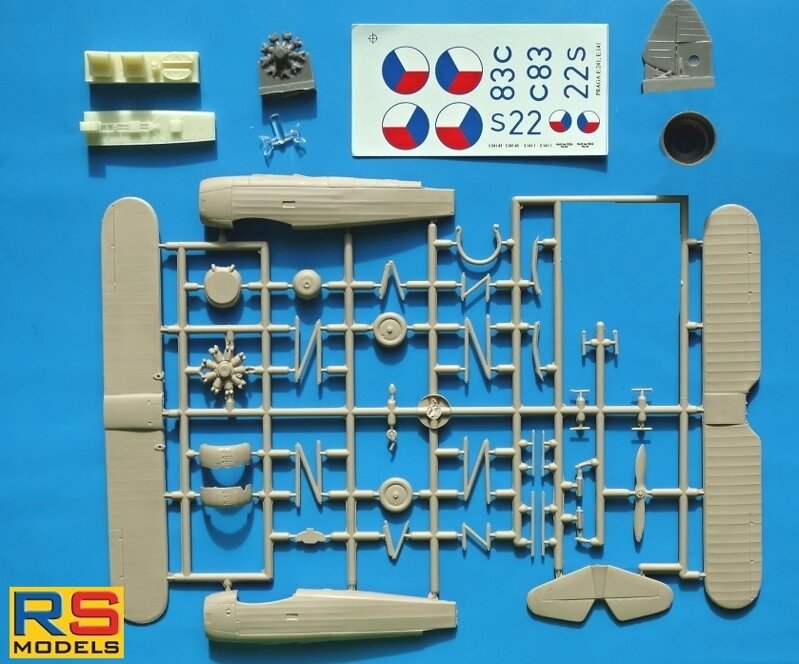 RS Models 94004 Prague E-141 Diesel 1/72 – image 3