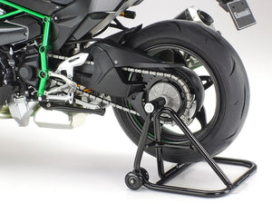Tamiya 14136 Kawasaki Ninja H2 Carbone 1/12 – image 9