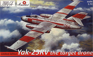 Modèle A 72212-1 Yak-25RV (1/72)