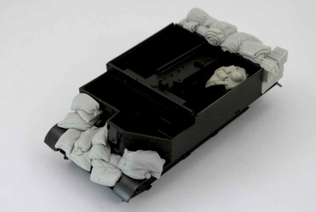 Ensemble de rangement Panzer Art RE35-540 pour « Carrier » au 1/35 – image 3