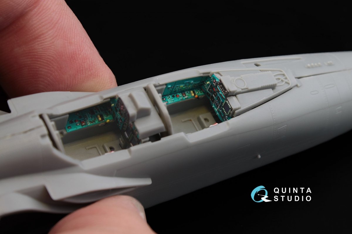 Intérieur imprimé en 3D et coloré sur papier décalcomanie Quinta Studio QD72016 MiG-31BM (pour maquette Trumpeter) 1/72 – image 5