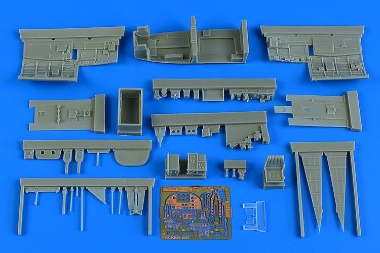 Aires 4785 Beaufighter TF. X, kit cockpit 1/48 REVELL
