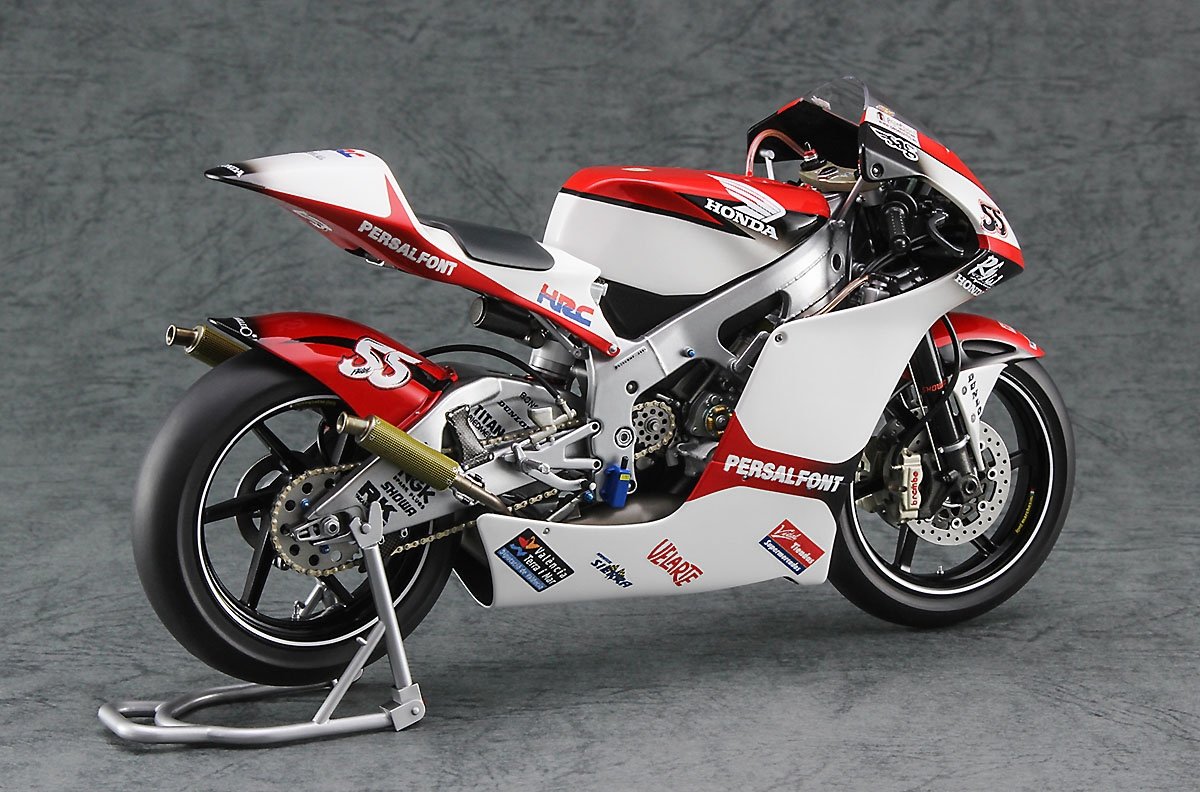 Hasegawa 21742 Honda RS250RW « 2009 WGP250 » 1/12 – Bild 2