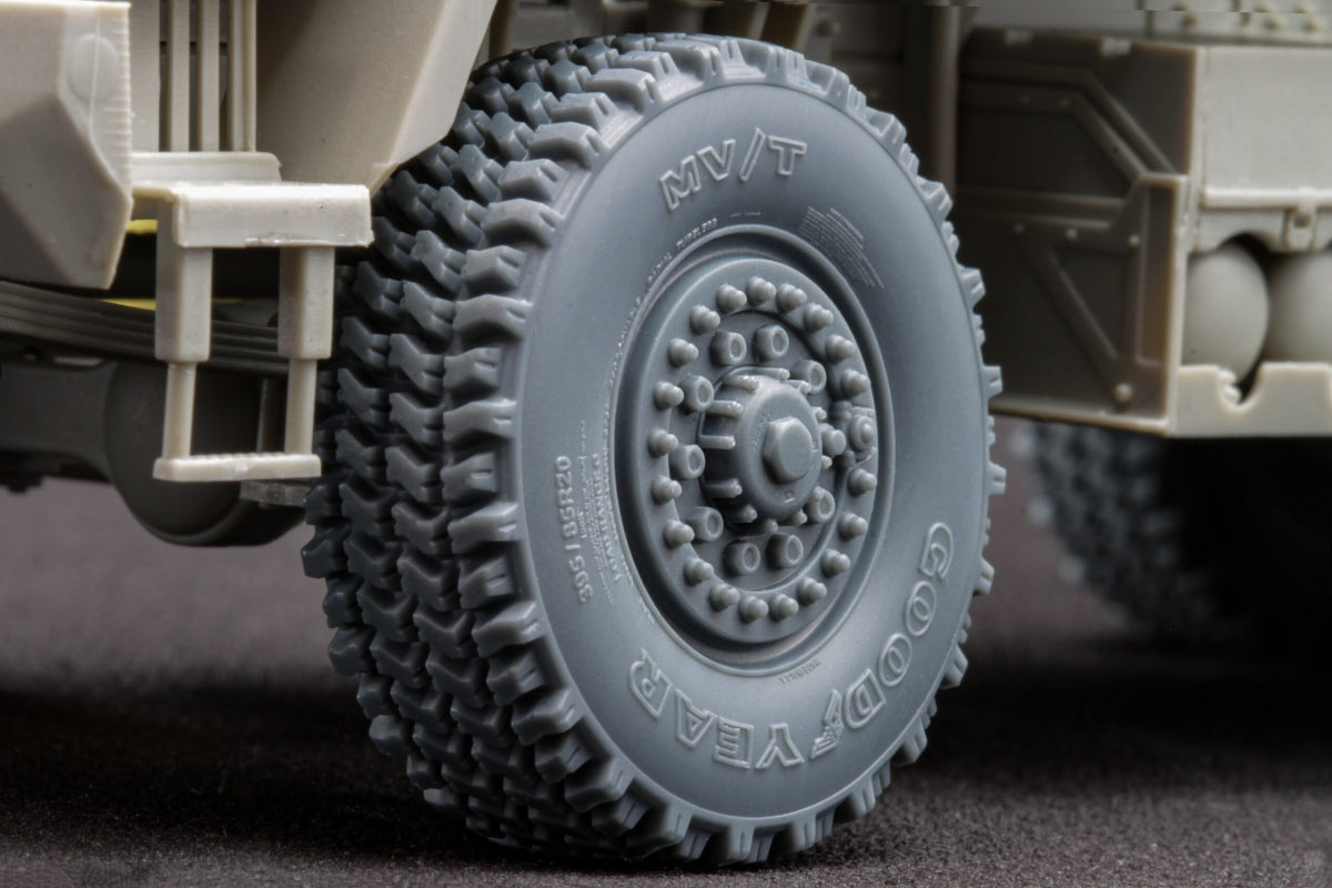 ScaleX WM 35011 HIMARS V1 Ordinary wheel set (for Trumpeter) 1/35