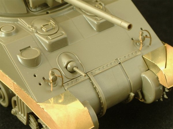 Ensemble de photodécoupe Voyager Model VPE48006 pour M-4 (pour Tamiya 32505) au 1/48 – image 2