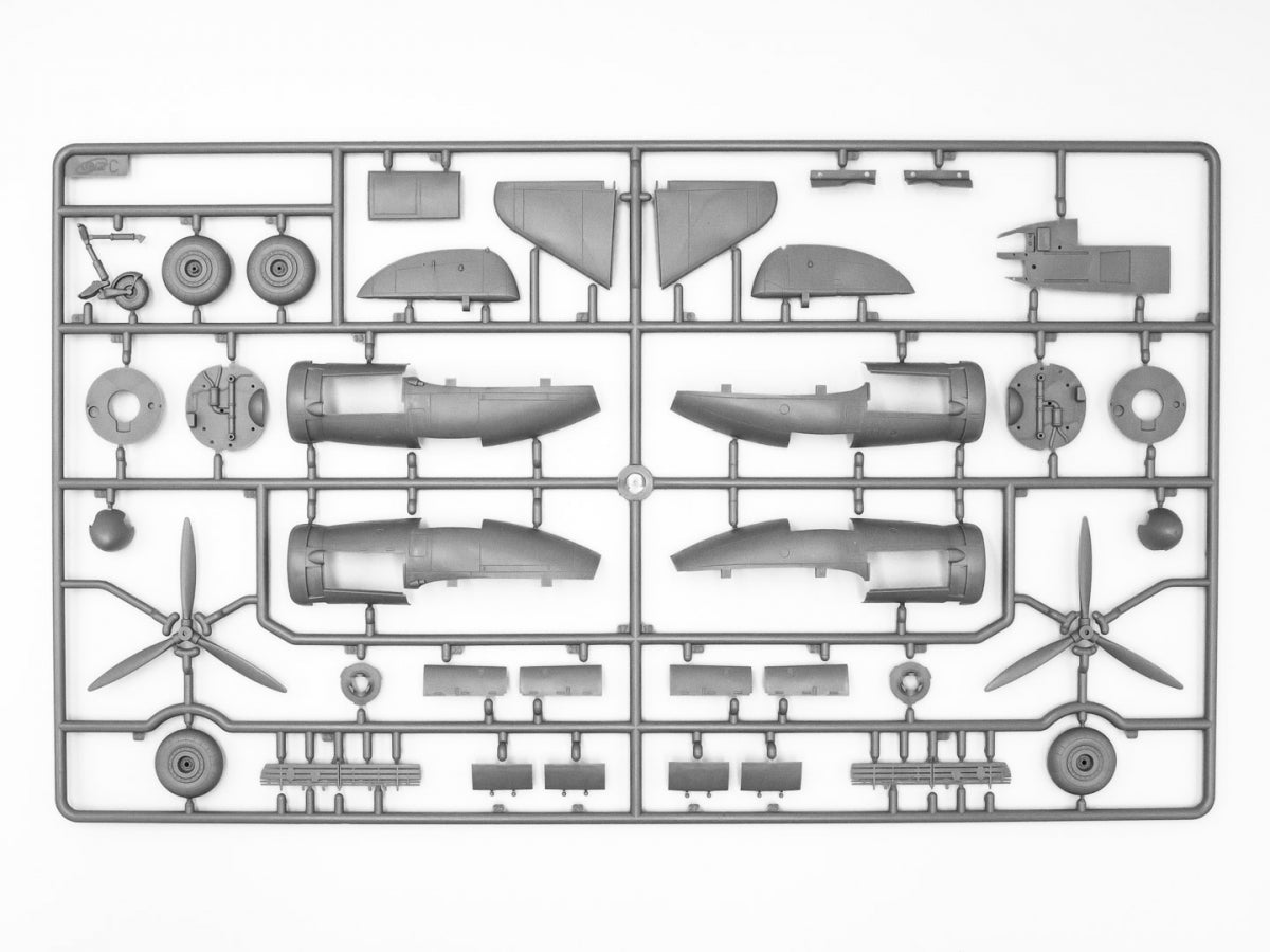 ICM 48227 Ju 88 Seconde Guerre mondiale USAAF/RAF Bomber 1/48  – image 5
