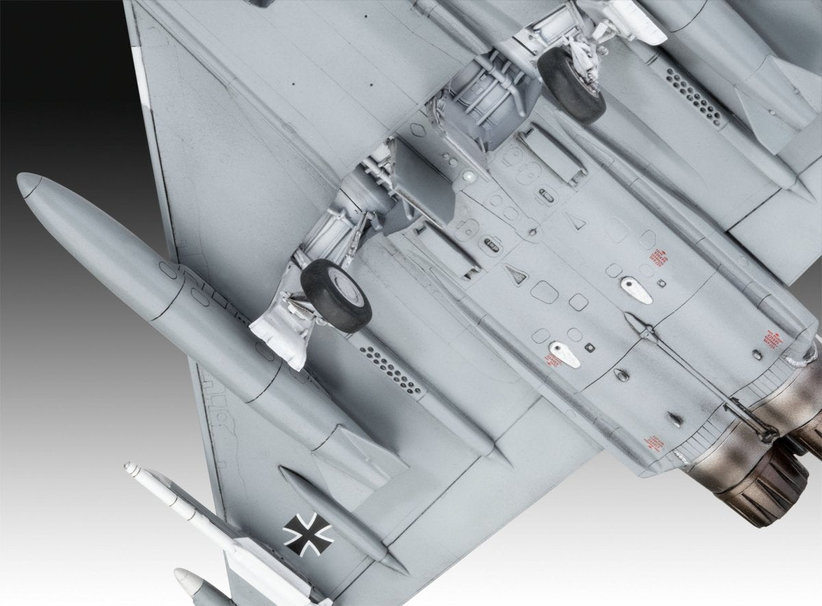 Revell 03843 Eurofighter &amp;quot;Luftwaffe 2020 Quadriga&amp;quot; 1/72 – image 4