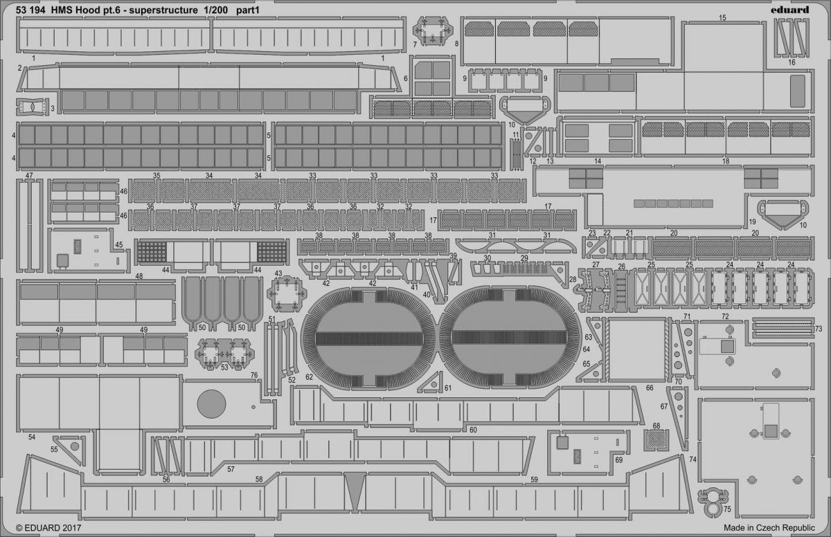 Eduard 53194 HMS Hood partie 6 superstructure TRUMPETER 1/200