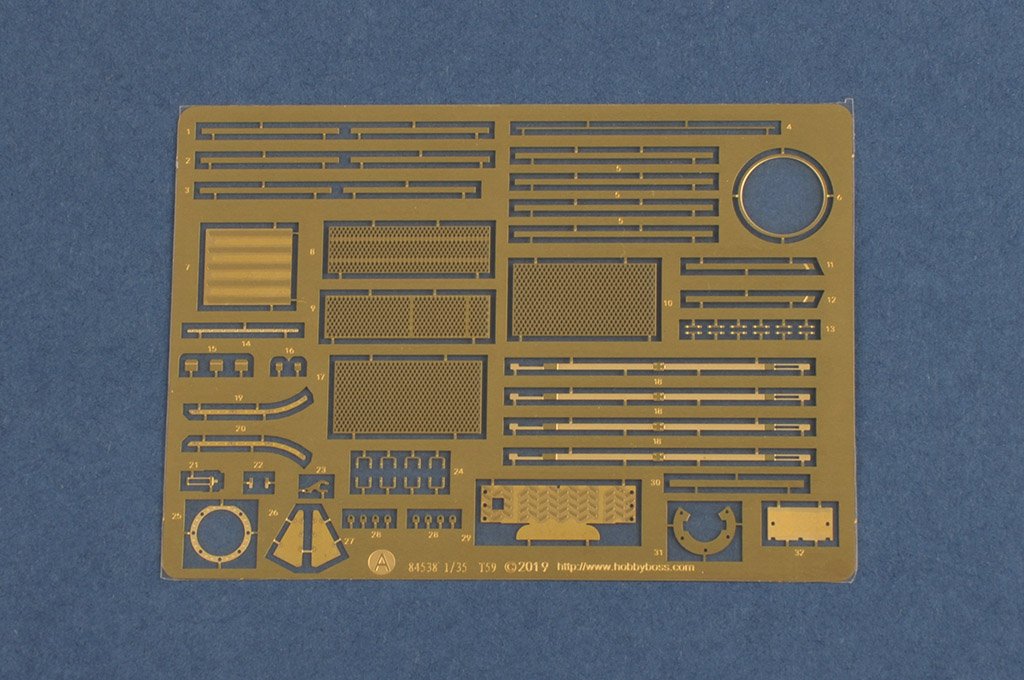 Hobby Boss 84540 Char moyen chinois Type 59-2 1/35 – image 11