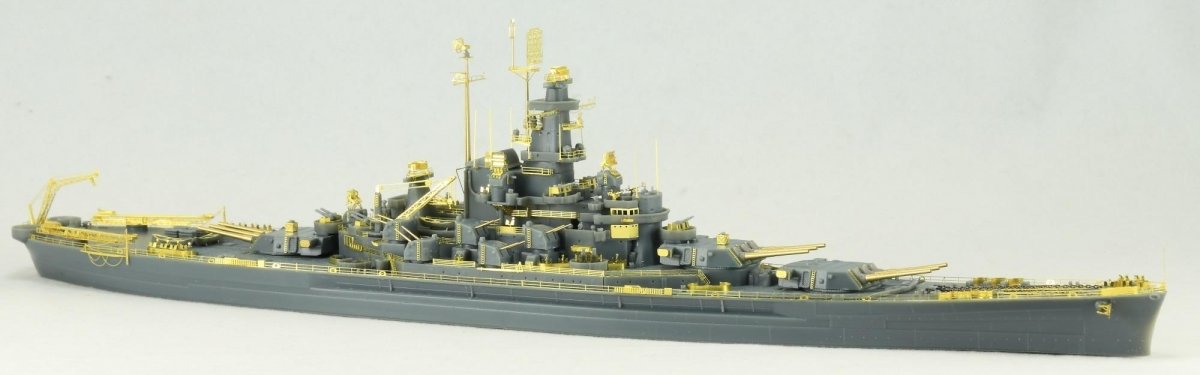 Vee Hobby E57006 USS Indiana BB-58 1944 - Édition Deluxe 1/700 – image 2