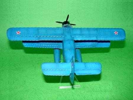 Trumpeter 01606 Antonov An-2V Colt sur flotteur (1/72) – image 2