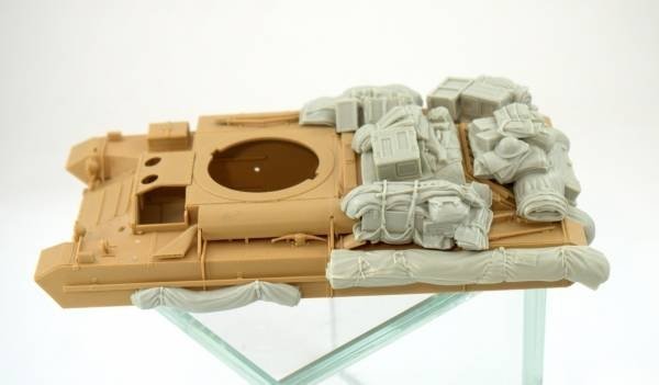 Ensemble de rangement Panzer Art RE35-726 Mk.III « Valentine » 1/35 – image 4