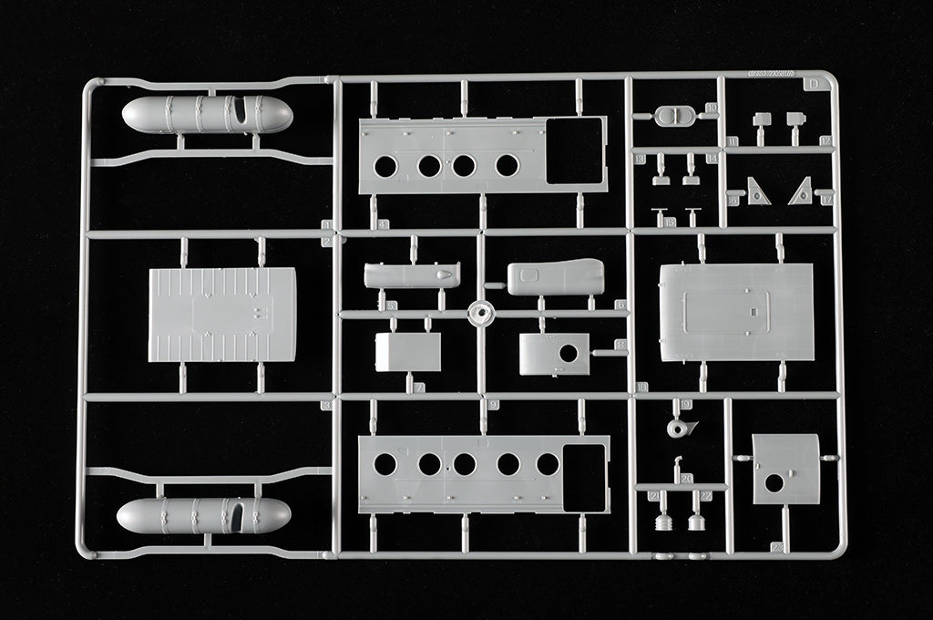 Trumpeter 05855 Russian Mi-171Sh Hip 1/48 – image 10