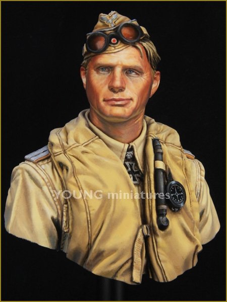 Young Miniatures YM1846 PILOTE DE LA LUFTWAFFE Afrique du Nord Seconde Guerre mondiale 1/10 – immagine 2
