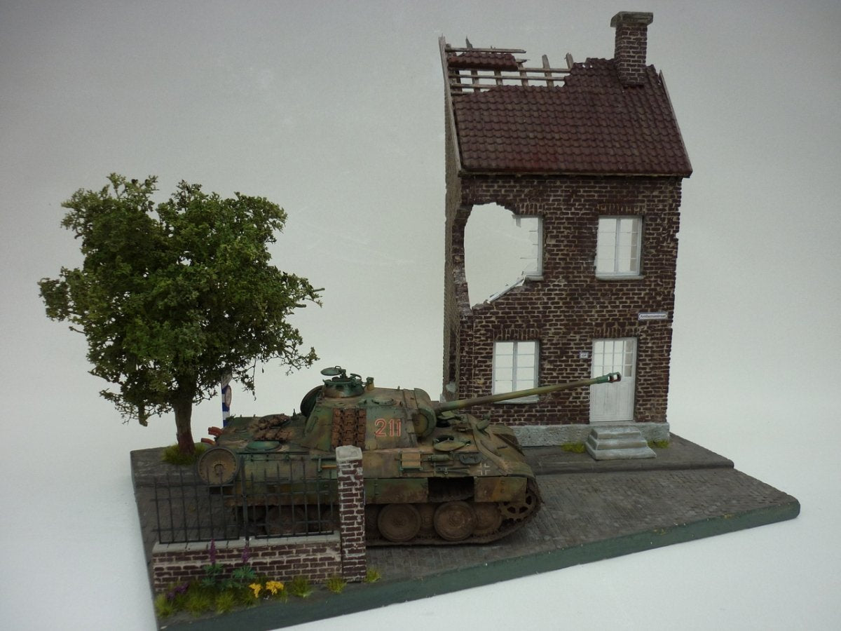 RT-Diorama 35164 Socle de diorama : « Rue de village hollandaise » 1/35 – image 7