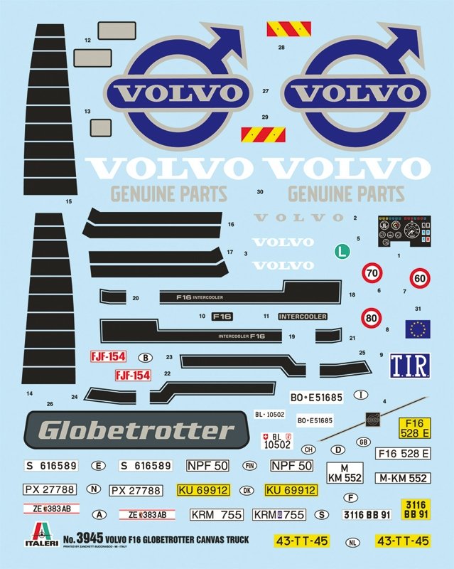 Italeri 3945 VOLVO F16 Globetrotter Camion bâché avec ascenseur 1/24 – immagine 13