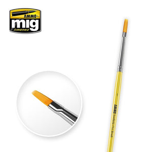 AMMO de Mig Jimenez 8619 1 BROSSE PLATE SYNTHÉTIQUE