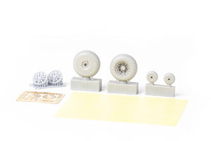 Roues Eduard 6481057 P-40E à bande de roulement diamantée Eduard 1/48