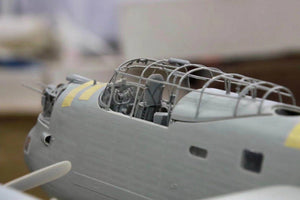 Maquette Border BF-010 Avro Lancaster B Mk.I/III avec intérieur complet 1/32 – Bild 3