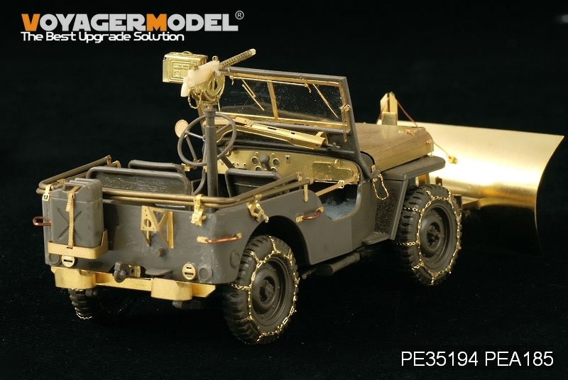 Maquette Voyager PEA185 Jeep Willys MB américaine de la Seconde Guerre mondiale avec chasse-neige et chaînes à neige (pour Tamiya / italien) 1/35 – image 6