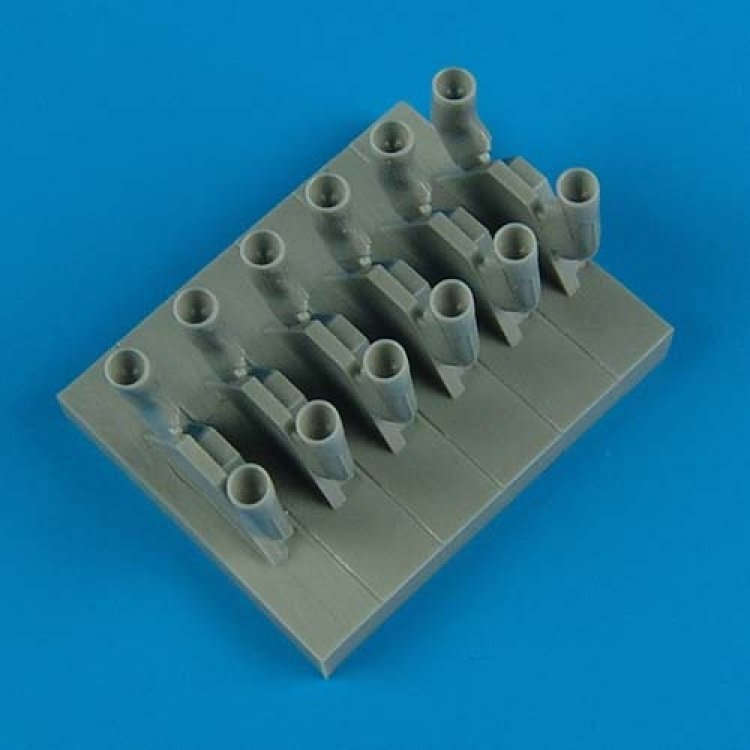 Échappement ovale Quickboost QB32100 Spitfire M.IX Tamiya 1/32