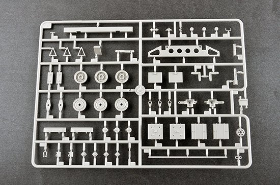 Trumpeter 01065 MAZ-537G Type de production tardive avec semi-remorque ChMZAP-9990 1/35  – immagine 11