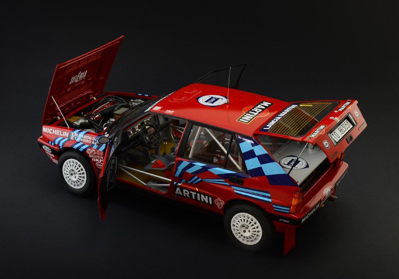 Italeri 4712 Lancia Delta HF Intégrale Sanremo 1989 1/12 – image 5