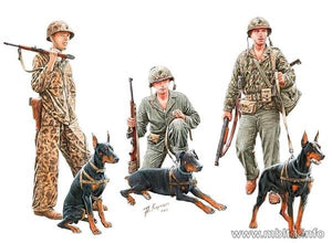 Master Box 35155 Chiens en service dans le Corps des Marines des États-Unis pendant la Seconde Guerre mondiale (1/35)