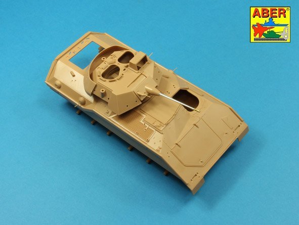 Canon de mitrailleuse M242 Bushmaster de 25 mm (première génération) et canon de mitrailleuse M240 de 7,62 mm utilisés sur les premiers M2/M3 Bradley ou LAV-25 (échelle 1/35). – Bild 12