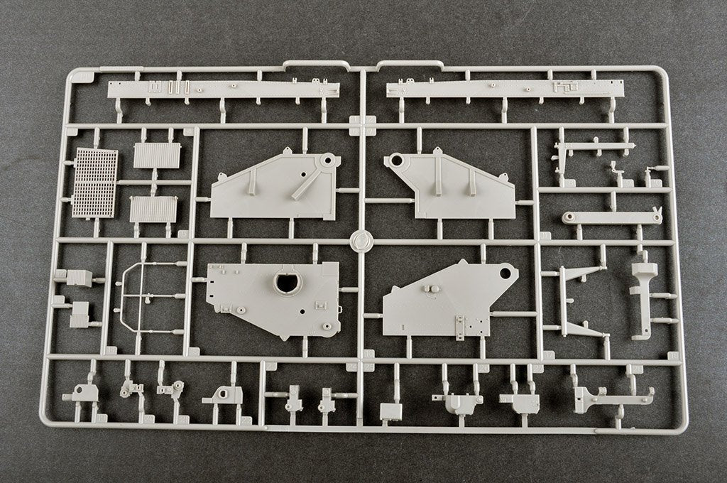 Trumpeter 09585 E-100 Flakpanzer avec Flak 40 de 12,8 cm au 1/35 – Bild 11