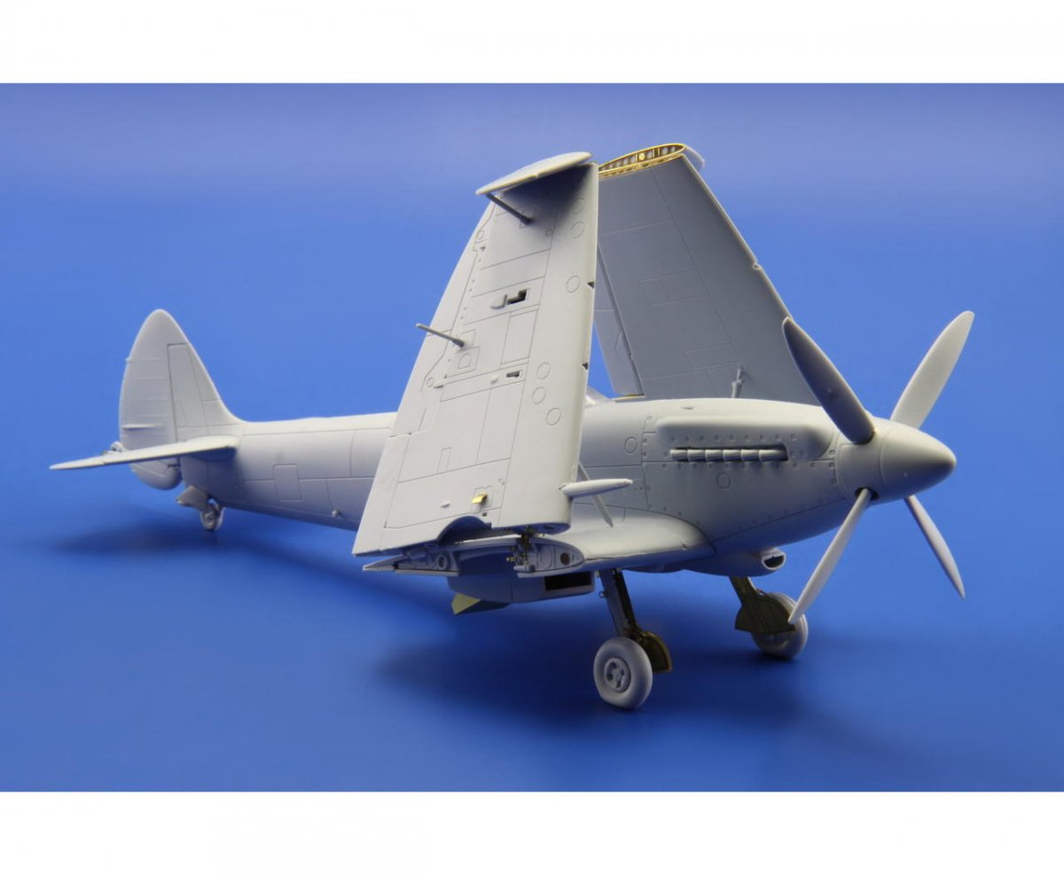Eduard 49583 Seafire F. XVII SA 1/48 AIRFIX – image 5