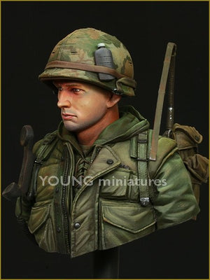Young Miniatures YM1817 USMC Hue. Vietnam 1968 1/10  – image 2