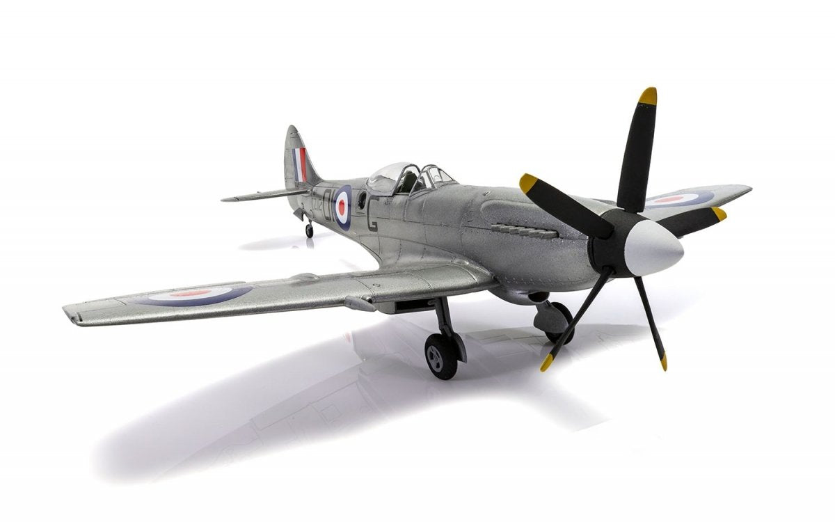 Airfix 05135 Supermarine Spitfire FR Mk.XIV 1/48 – image 3