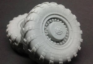 Roues de route Panzer Art RE35-581 MAZ-543 1/35  – image 2